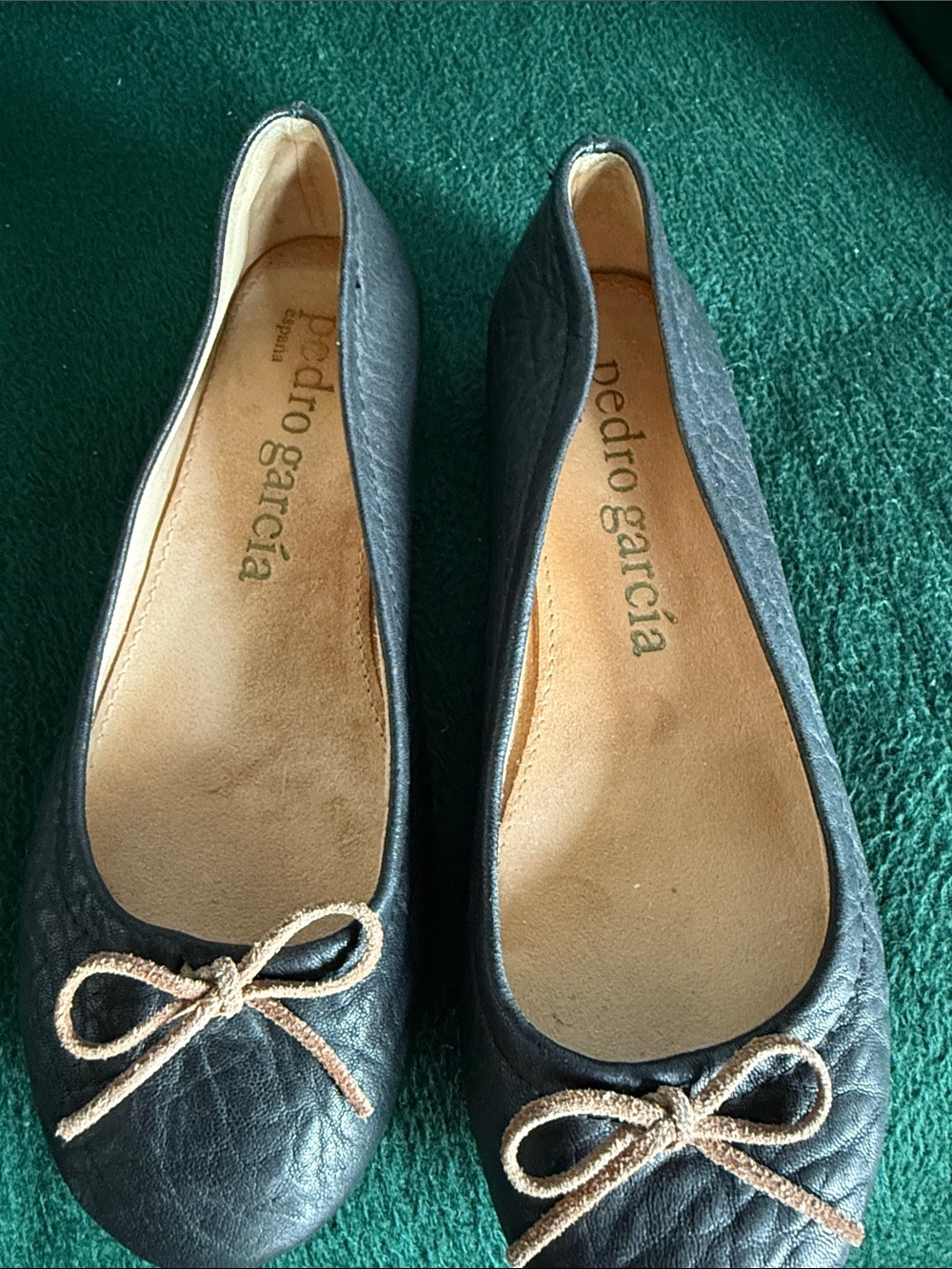 Pedro Garcia Black Leather Ballet Flats with Tan Bow Accent